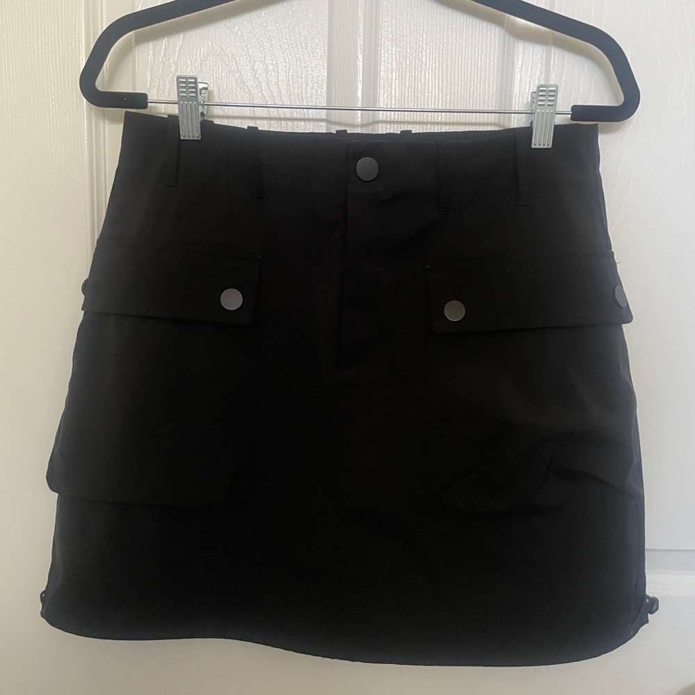 Zara Mini Skirt with Pockets